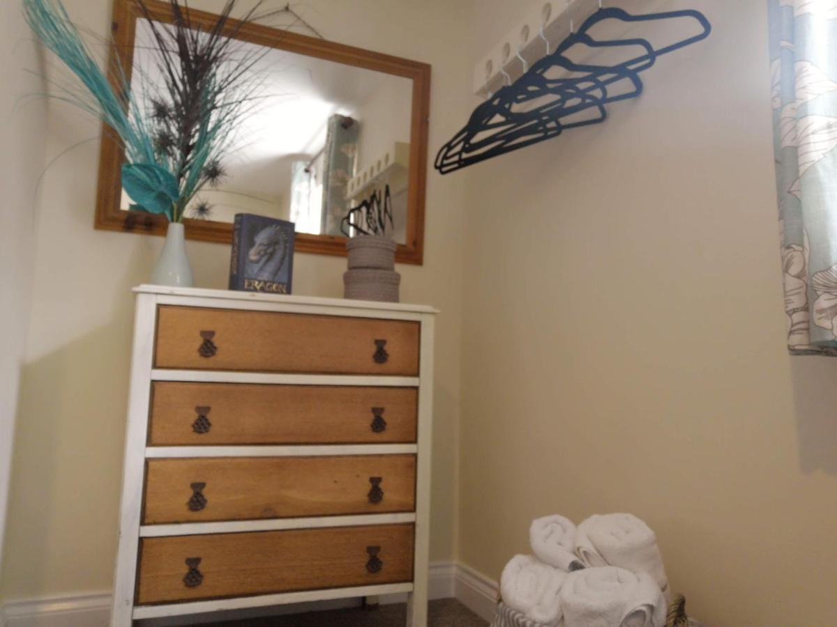 Coastal Escape Deal - 2 Bedroom House -Short Lets & Serviced Accommodation Zewnętrze zdjęcie